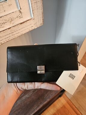 LISA JENKS Vintage Black Leather Wallet with Silver Lock